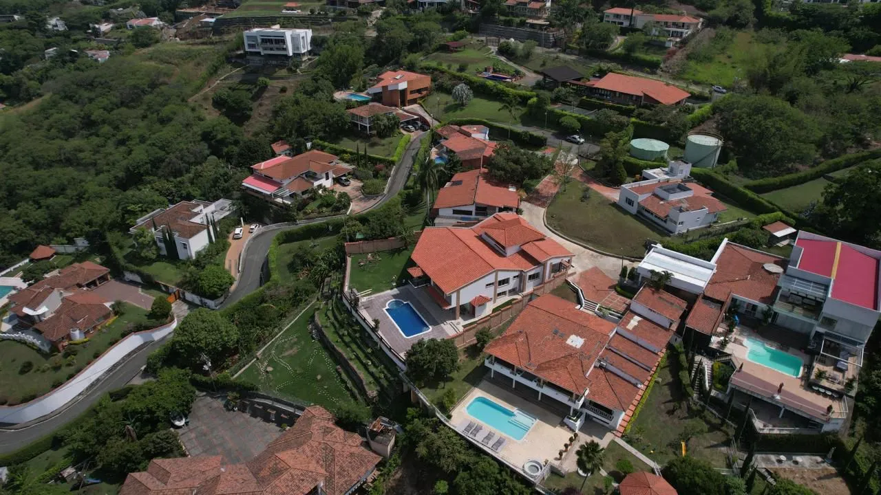 CASA CAMPESTRE VÍA DAPA, DENTRO DE CONDOMINIO PRIVADO. - 12
