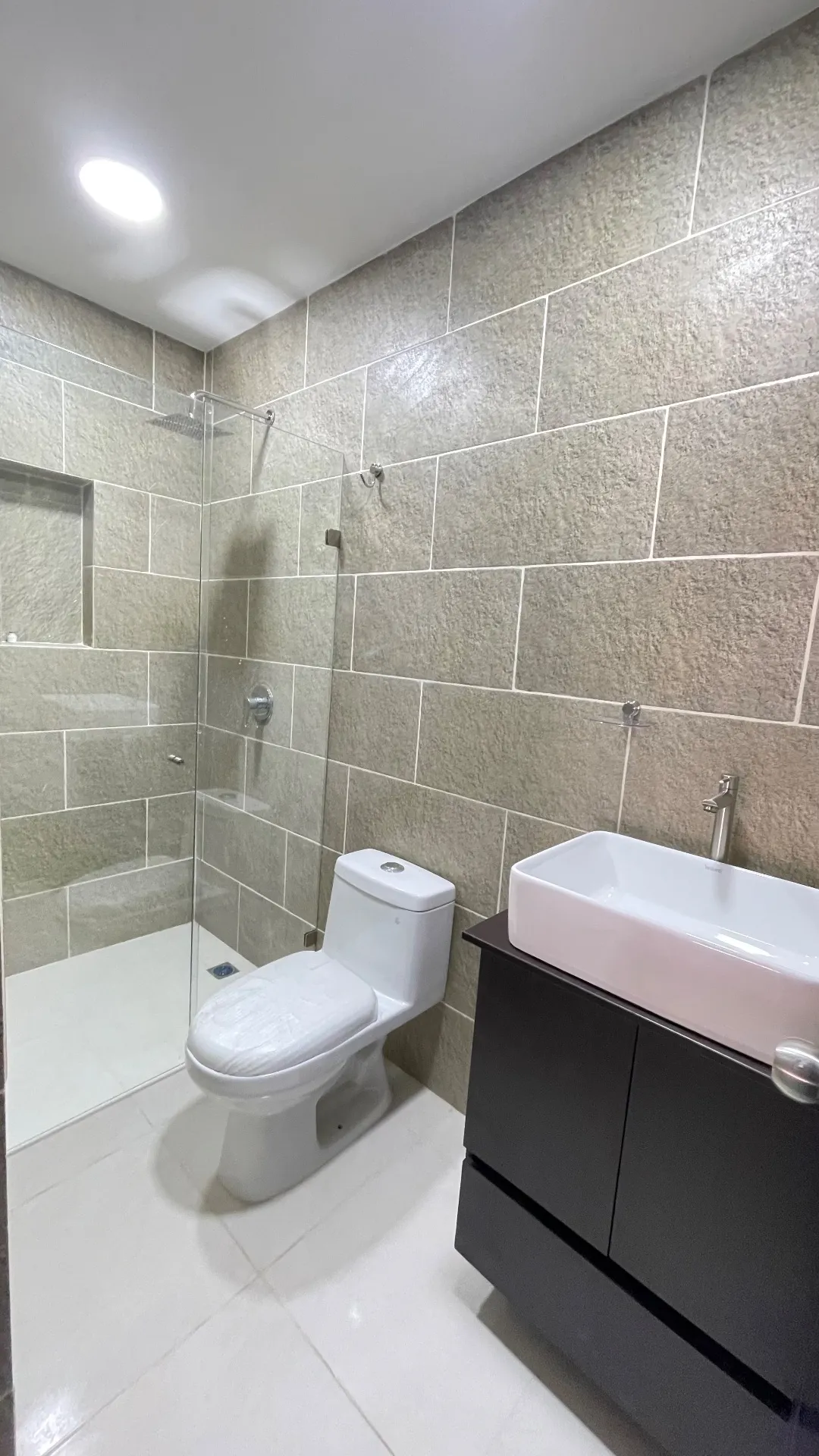 CASA EN ARRIENDO | SANTA MÓNICA | 250 M² | 4 HABITACIONES - 13