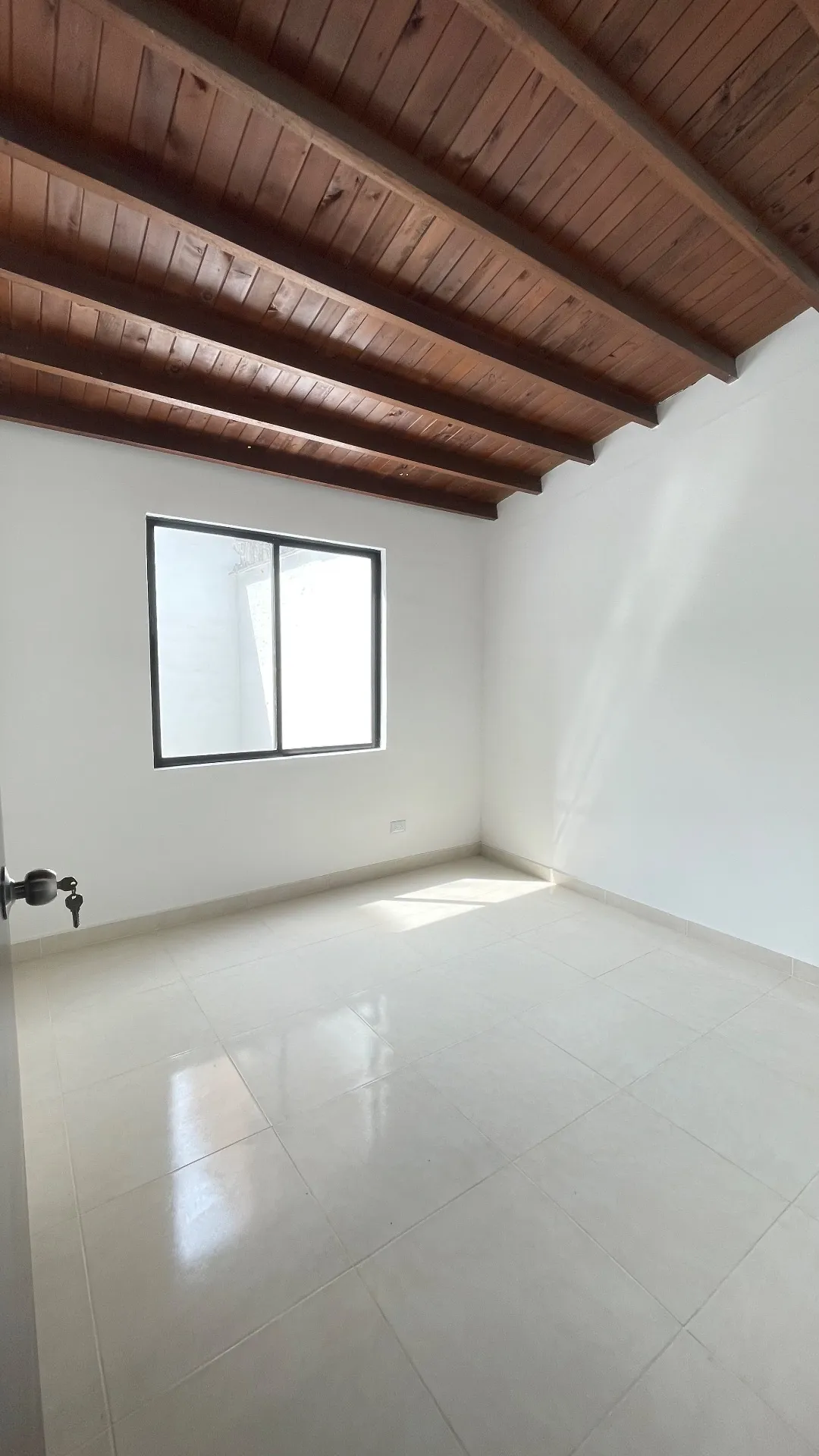 CASA EN ARRIENDO | SANTA MÓNICA | 250 M² | 4 HABITACIONES - 14