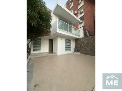 Casa de 3 habitaciones en Bavaria – Santa Marta