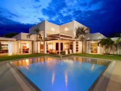 Casa en condominio ubicada en pance.
