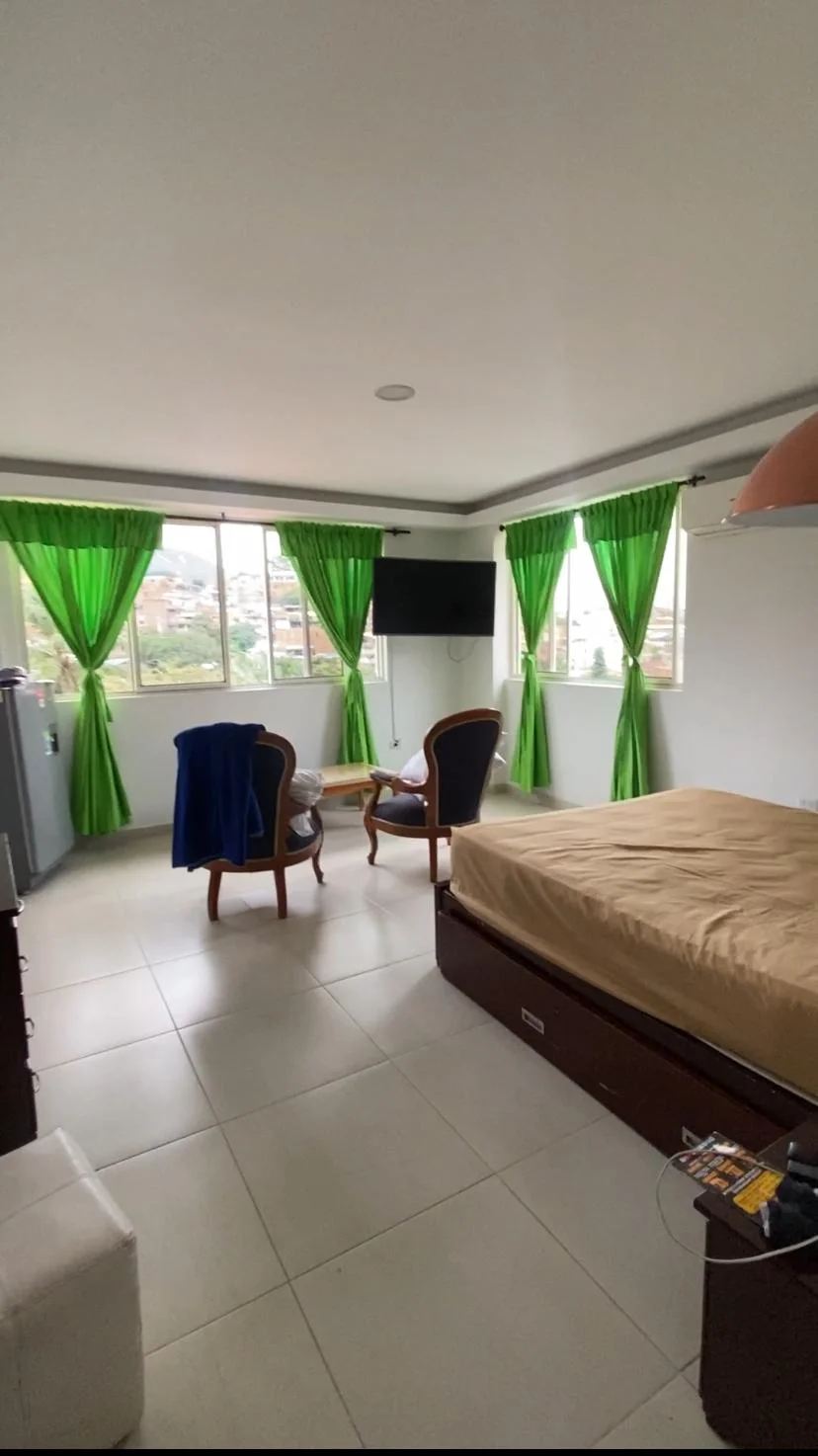 Venta en Miraflores, Cali, Hostal, con permisos y excelente rentabilidad - 20