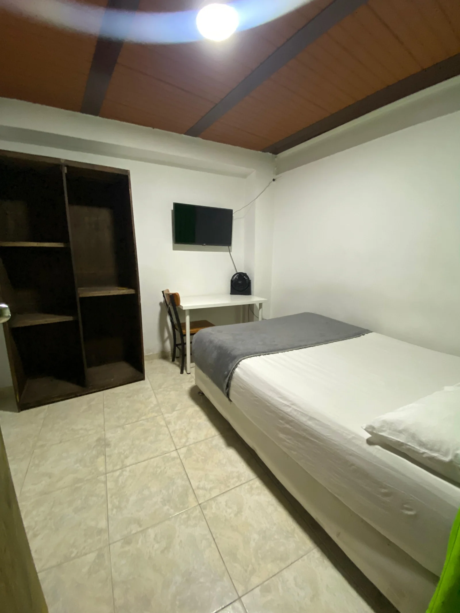 Venta en Miraflores, Cali, Hostal, con permisos y excelente rentabilidad - 18