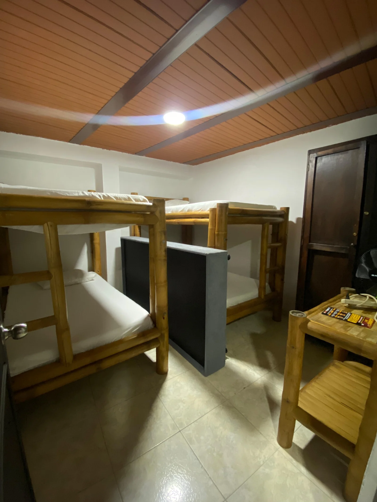 Venta en Miraflores, Cali, Hostal, con permisos y excelente rentabilidad - 15