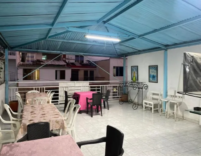 Venta de casa de tres niveles en El Caney, Cali - 2