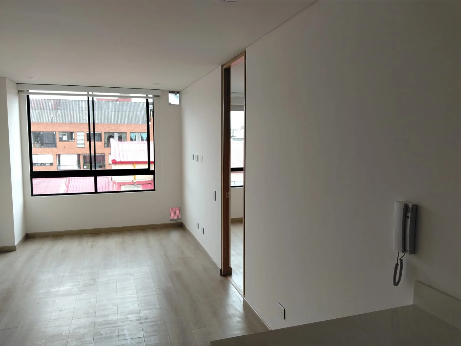 ARRIENDO APARTAESTUDIO EN EL BARRIO QUINTA PAREDES - 4