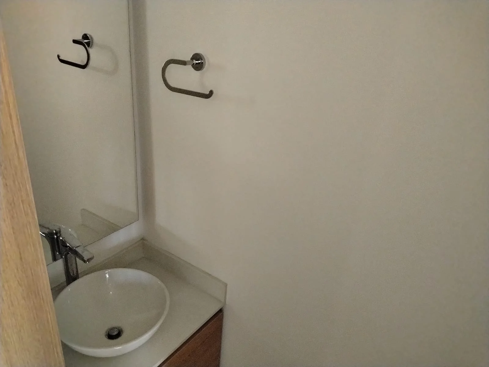 ARRIENDO APARTAESTUDIO EN EL BARRIO QUINTA PAREDES - 5