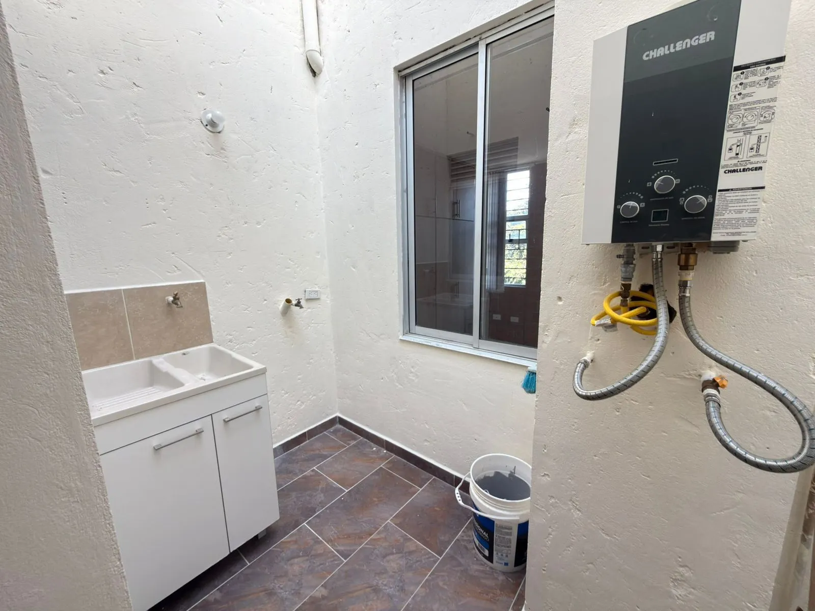 Se vende apartamento esquinero - El Carmen de Viboral - 8