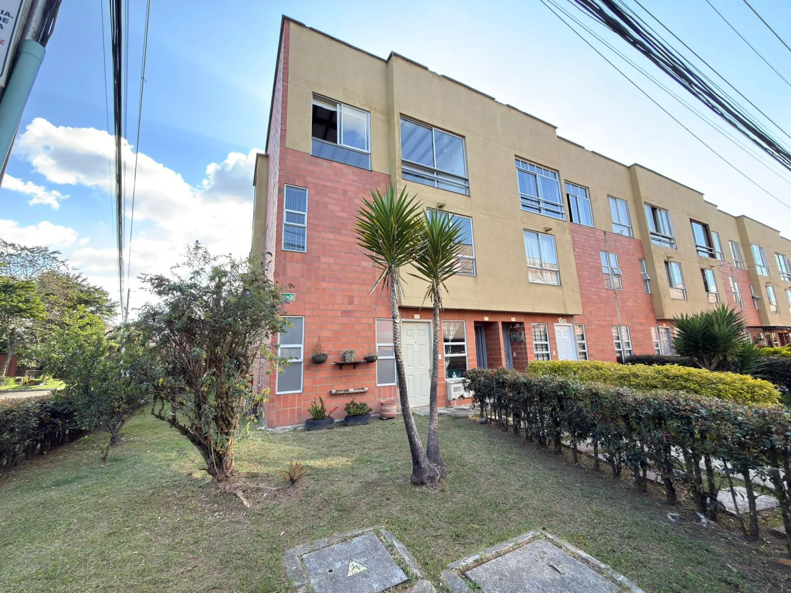 Se vende apartamento esquinero - El Carmen de Viboral - 1