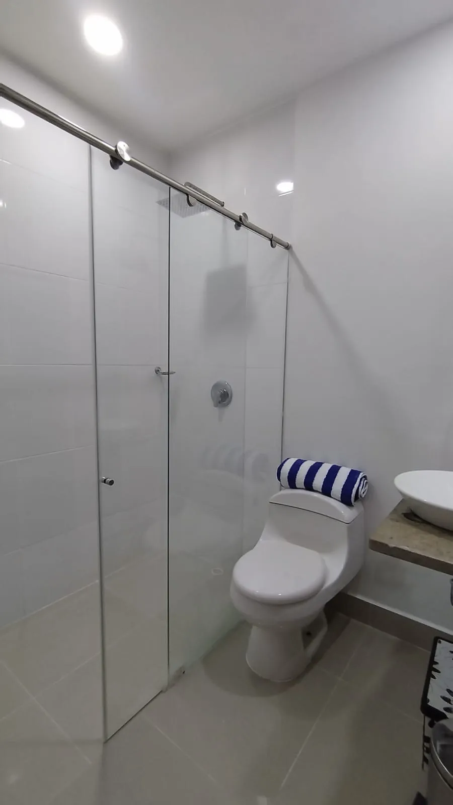 Apartamento en venta en Laguna Club Cartagena de Indias, piscina privada y venta a puerta cerrada - 17