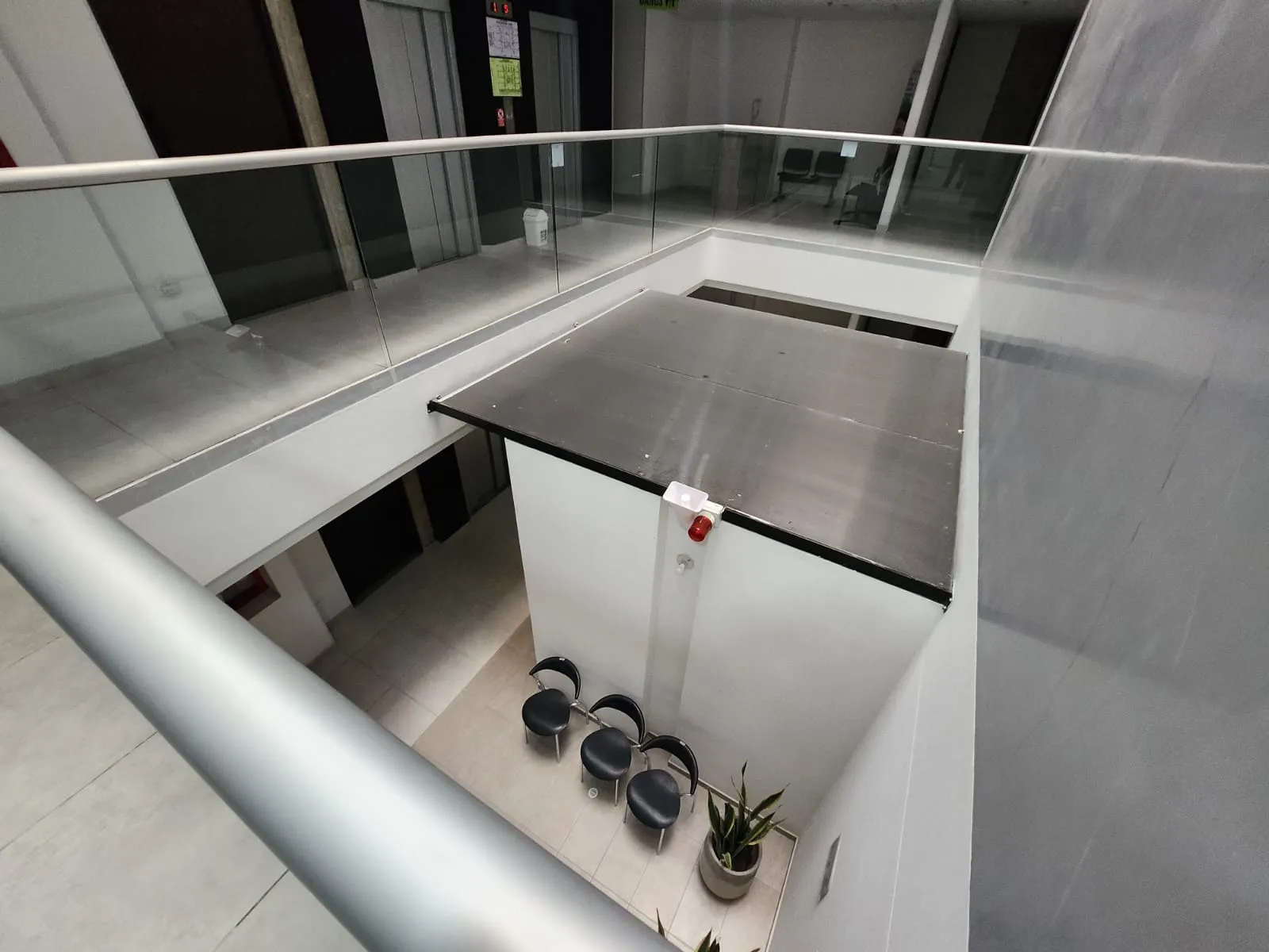 Oficina en venta en Chía, 27,07 m² remodelada con parqueadero - 6