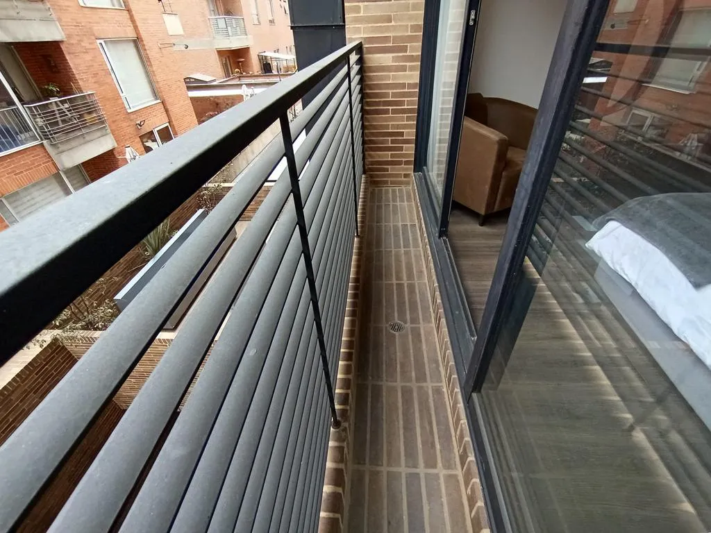Apto Chicó III: 31m2, balcón, 1 cuarto, 1 baño y 1 parqueadero - 3