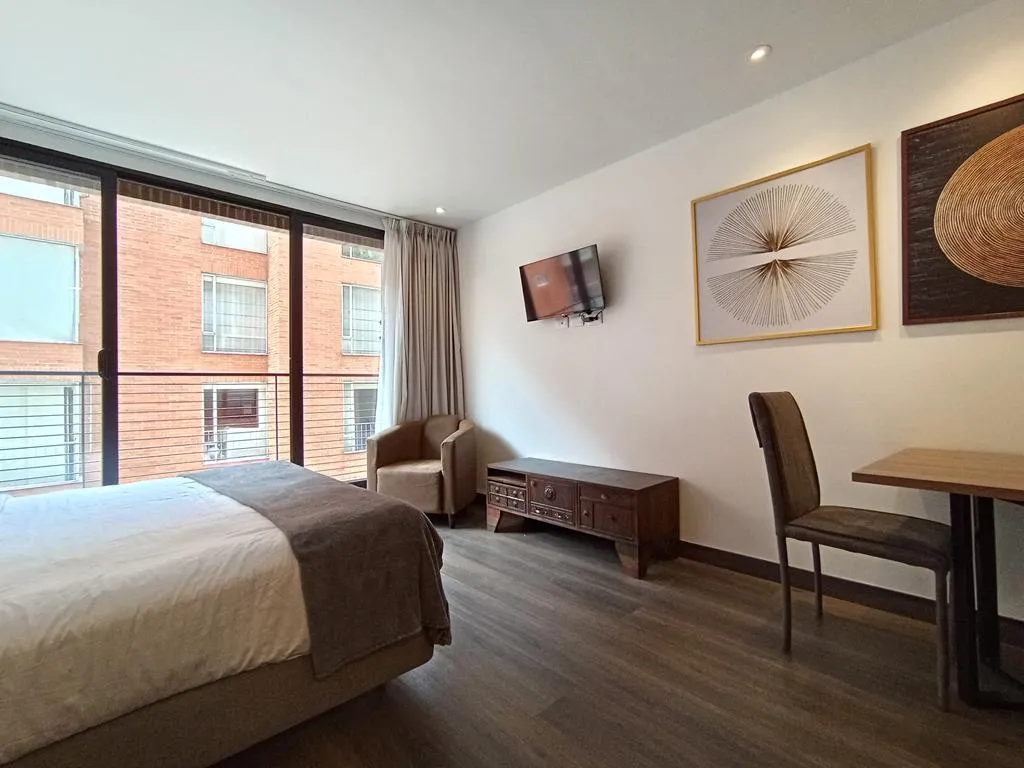 Apto Chicó III: 31m2, balcón, 1 cuarto, 1 baño y 1 parqueadero - 2