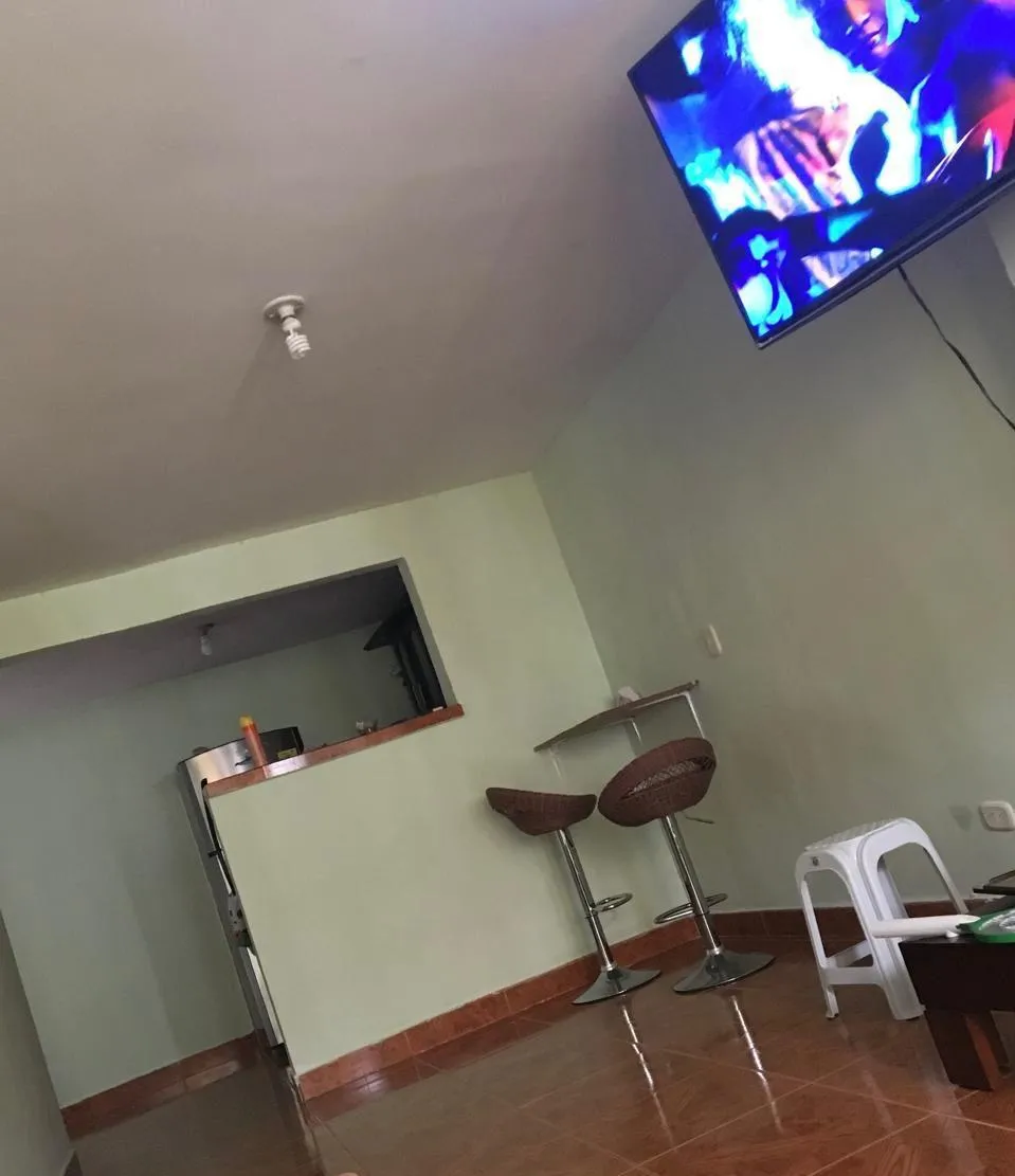 Se vende casa de 3 pisos en Floralia - 7