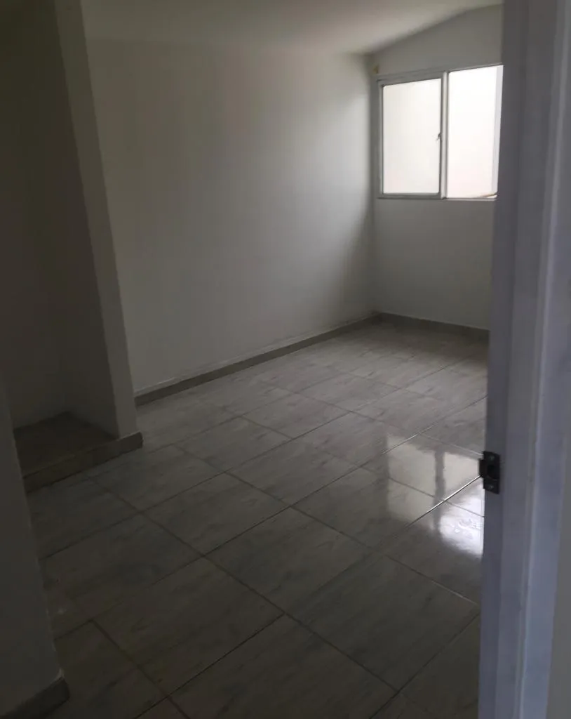 Se vende casa de 3 pisos en Floralia - 3