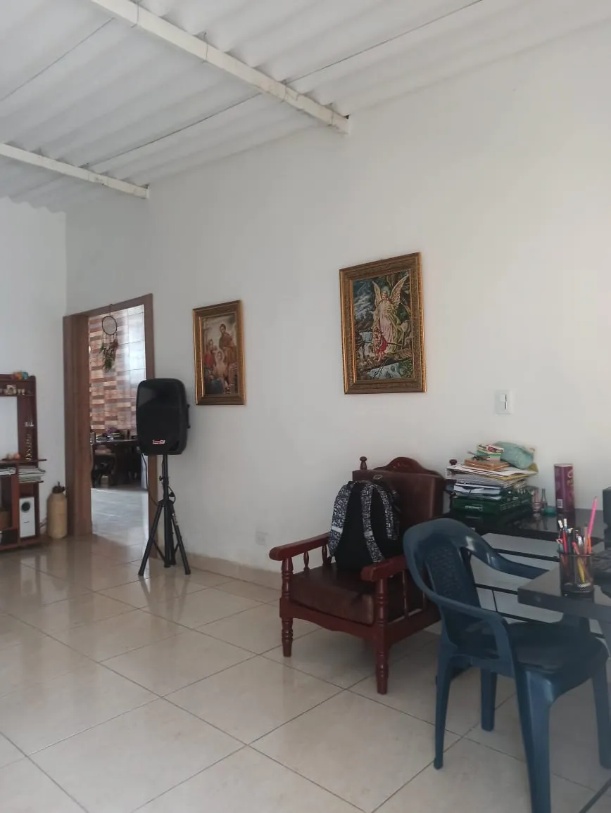 CASA DE 4 HABITACIONES - 3