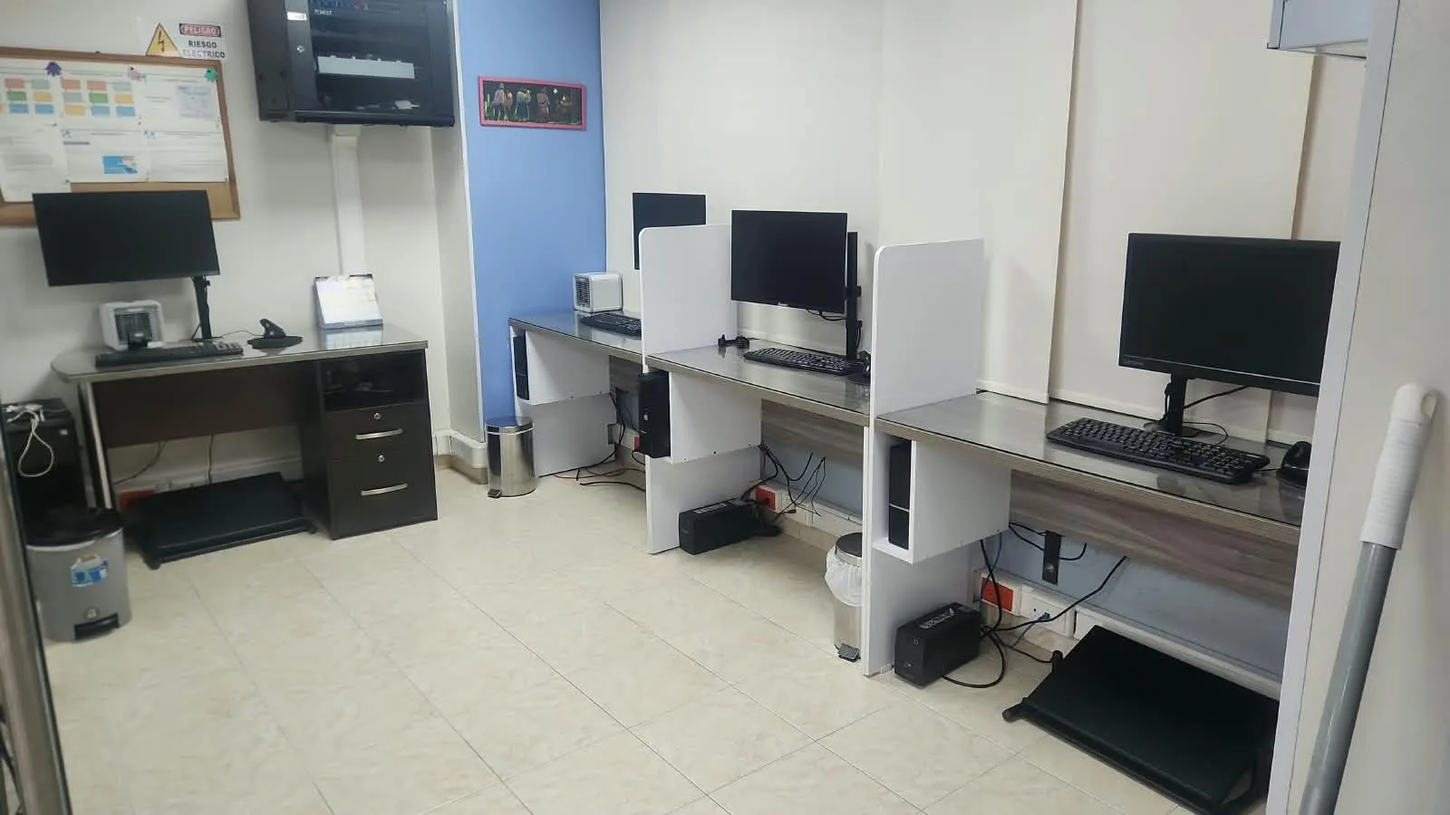 Oficina en venta ubicada en Rovira Plaza, Bucaramanga - 6