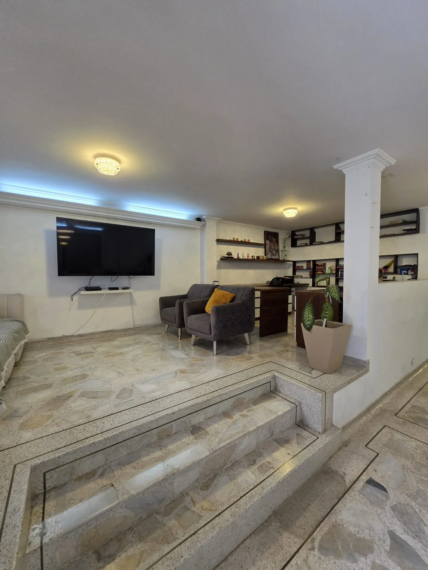 Casa en venta en el Ingenio Cali de 440 metros de 3 niveles - 3