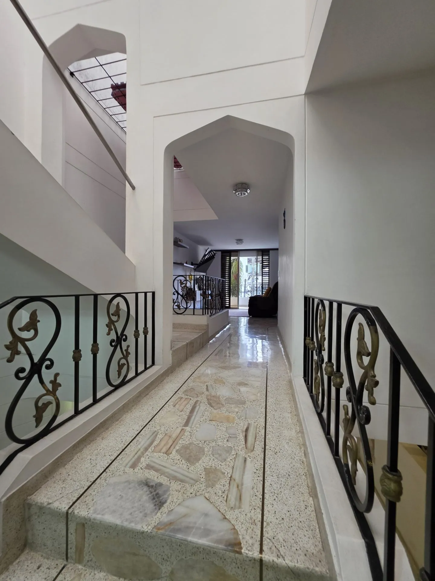 Casa en venta en el Ingenio Cali de 440 metros de 3 niveles - 9