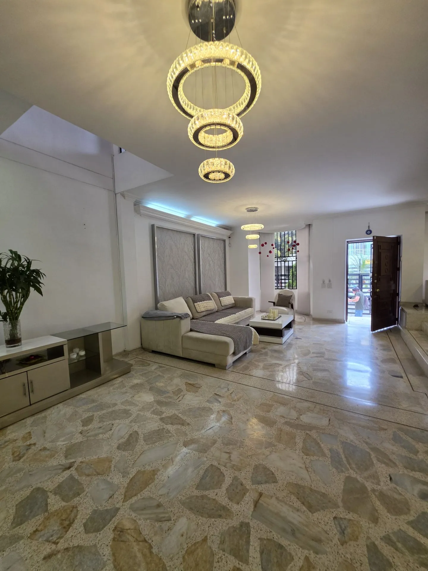 Casa en venta en el Ingenio Cali de 440 metros de 3 niveles - 7