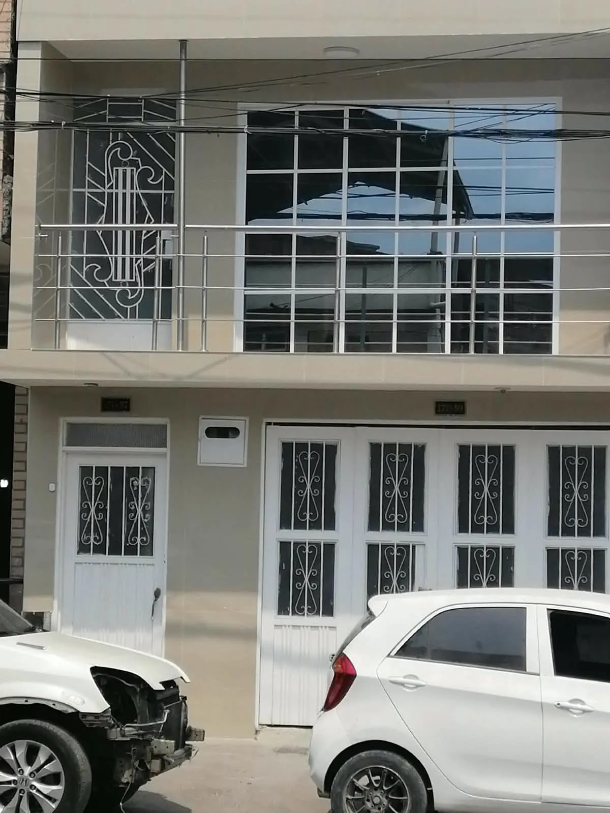 Casa en primer piso para vivienda, negocio o bodega en Saavedra Galindo Cali - 1