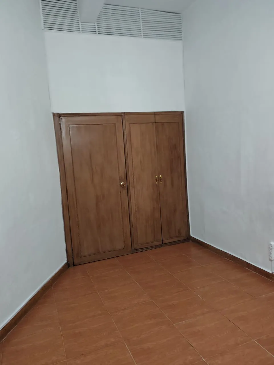 Casa en arriendo en Medellín para comercio o vivienda — foto 11