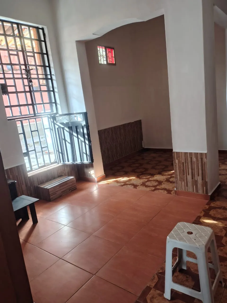 Casa en arriendo en Medellín para comercio o vivienda — foto 3