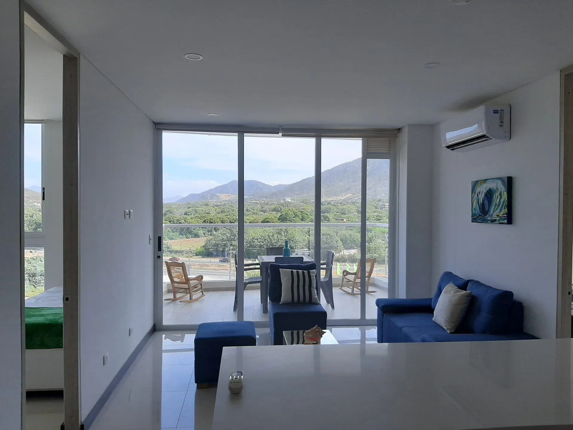 Apartamento en venta y arriendo en Pozo Colorado, Rodadero – Conjunto Ocean Club  Apartamento de 71 m² ubicado en el sector Pozo Colorado, Rodadero, en el Conjunto Ocean Club. Se encuentra en piso 7, — foto 2
