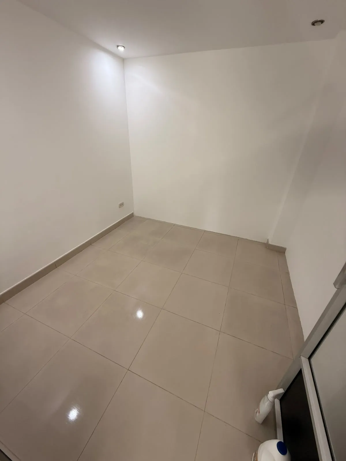 Se arrienda oficina barrio La Esmeralda Bogota — foto 7