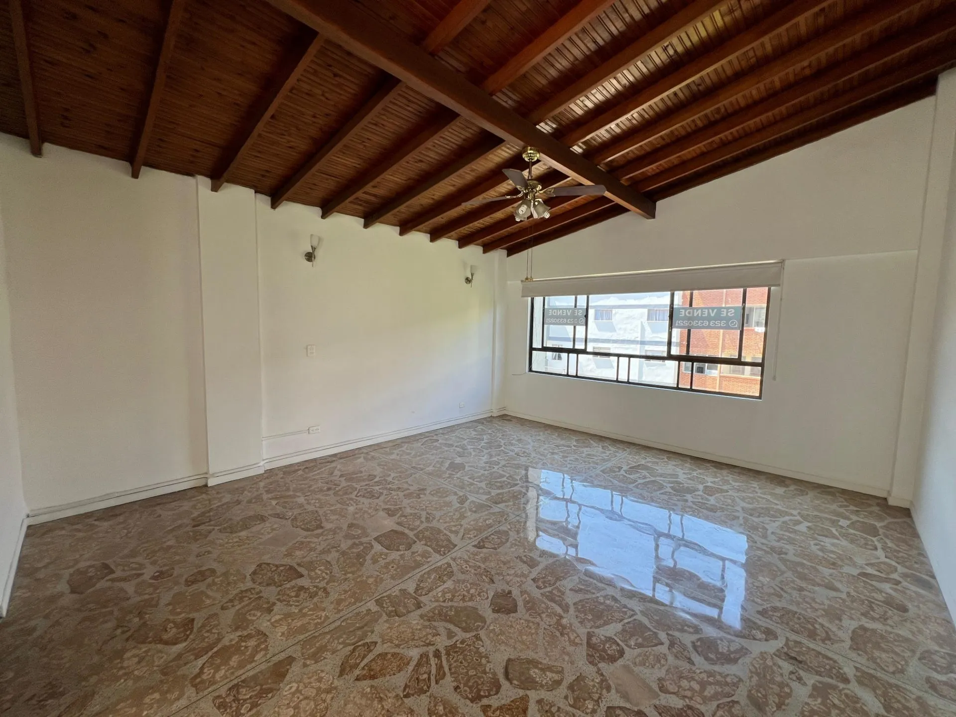 Amplio apartamento de 146 m² en Laureles–Estadio, Medellín | 2 parqueaderos - 6
