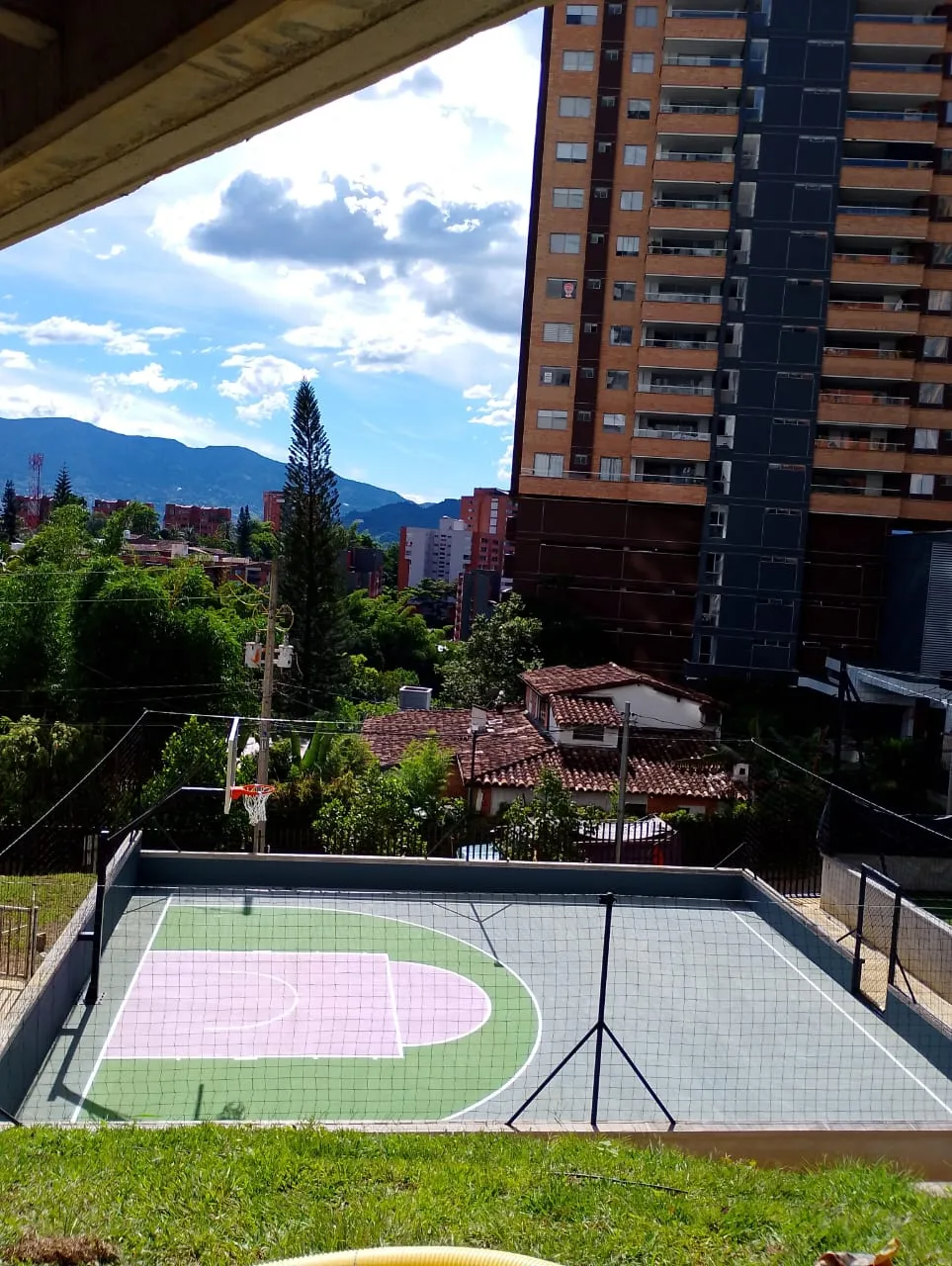 Apartamento ubicado en Los Mesa, Cumbres, Envigado, en unidad completa — foto 13