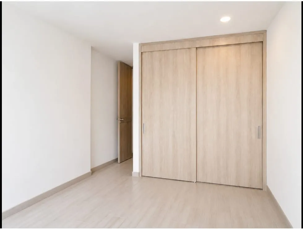 Apartamento ubicado en Los Mesa, Cumbres, Envigado, en unidad completa — foto 4