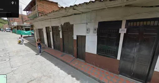 Casa lote en venta en Barbosa, Antioquia cerca al parque principal — foto 3