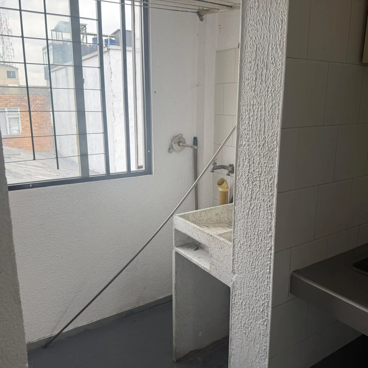 Apartamento en arriendo en bogotá, barrio santa sofía cercano a El Polo y Los Alcázares. — foto 5