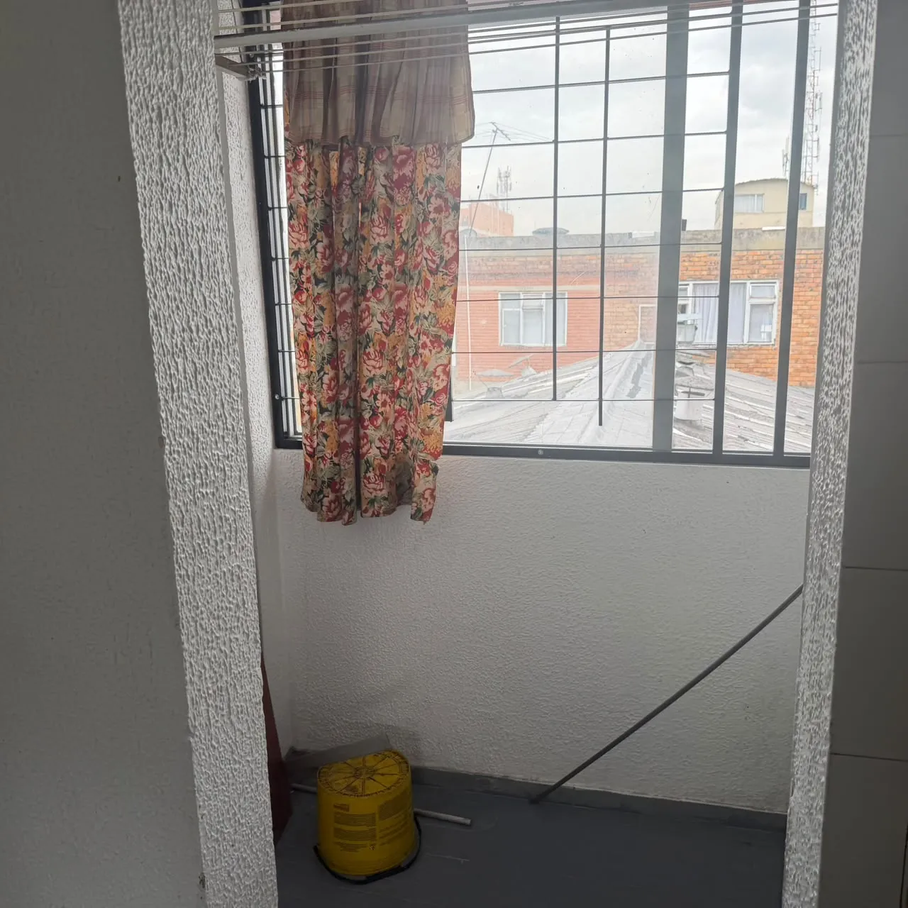 Apartamento en arriendo en bogotá, barrio santa sofía cercano a El Polo y Los Alcázares. — foto 7