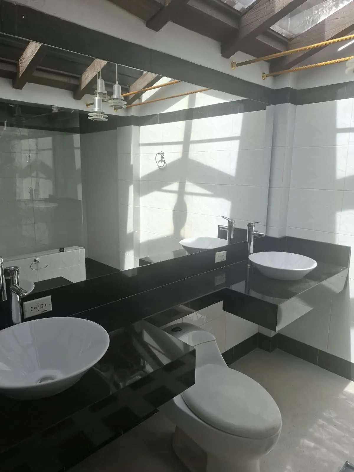 Casa unifamiliar de tres niveles en Villa Manuela, Rionegro, Antioquia. — foto 13