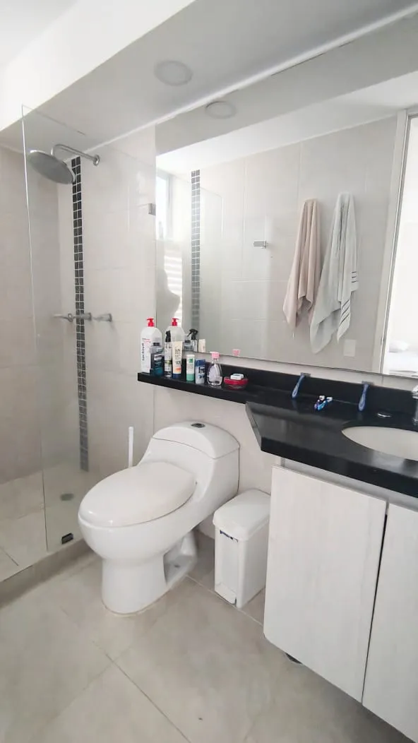 Apartamento remodelado en venta en el sector de Versalles, Floridablanca — foto 9