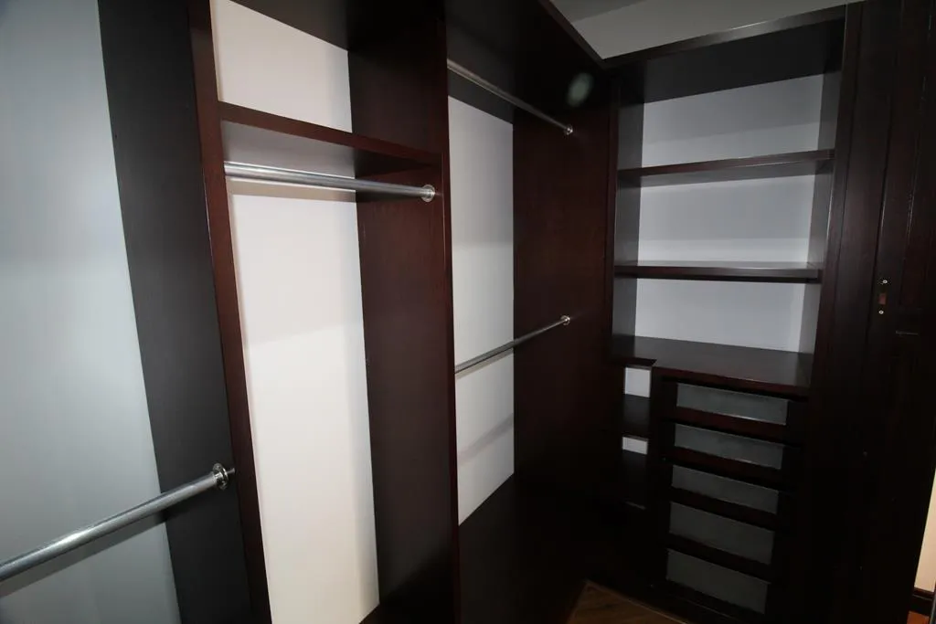 Apto Rosales: 174m2, balcón, 3 cuartos, 3.5 baños y 3 parqueaderos — foto 13