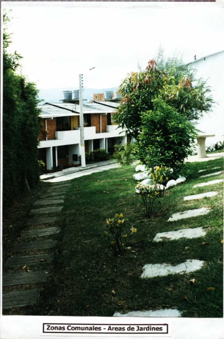 Se arrienda linda casa en Conjunto Urb. Andalucía piscina Fusagasugá — foto 14