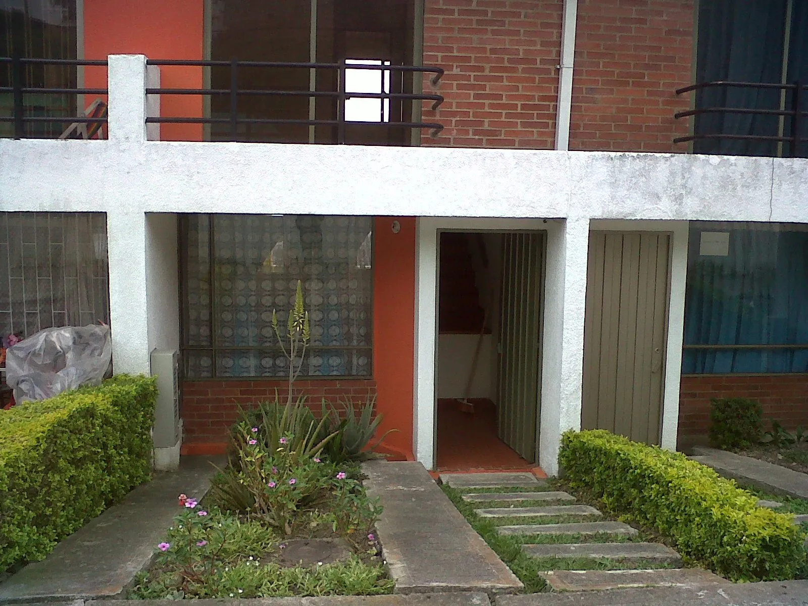 Se arrienda linda casa en Conjunto Urb. Andalucía piscina Fusagasugá — foto 4