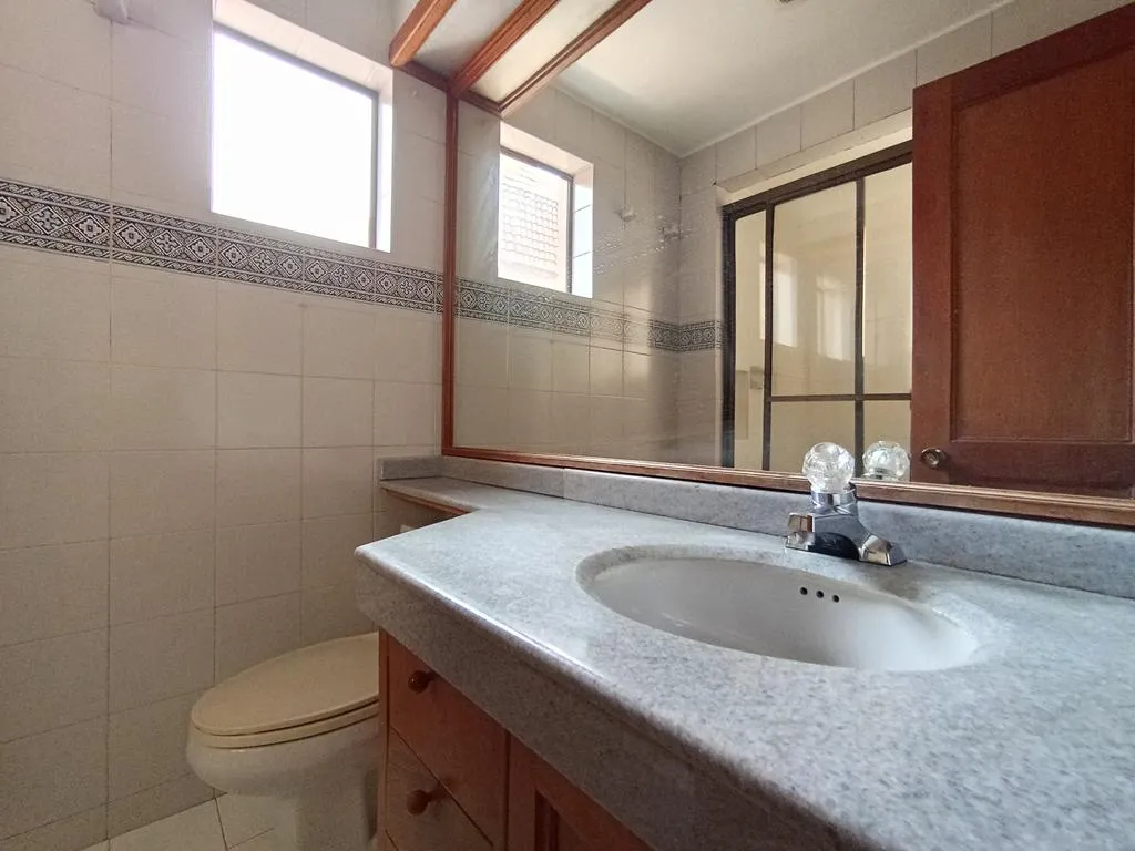 Apto Chicó Reservado: 87m2, 2 cuartos, 2 baños y 2 parqueaderos — foto 9