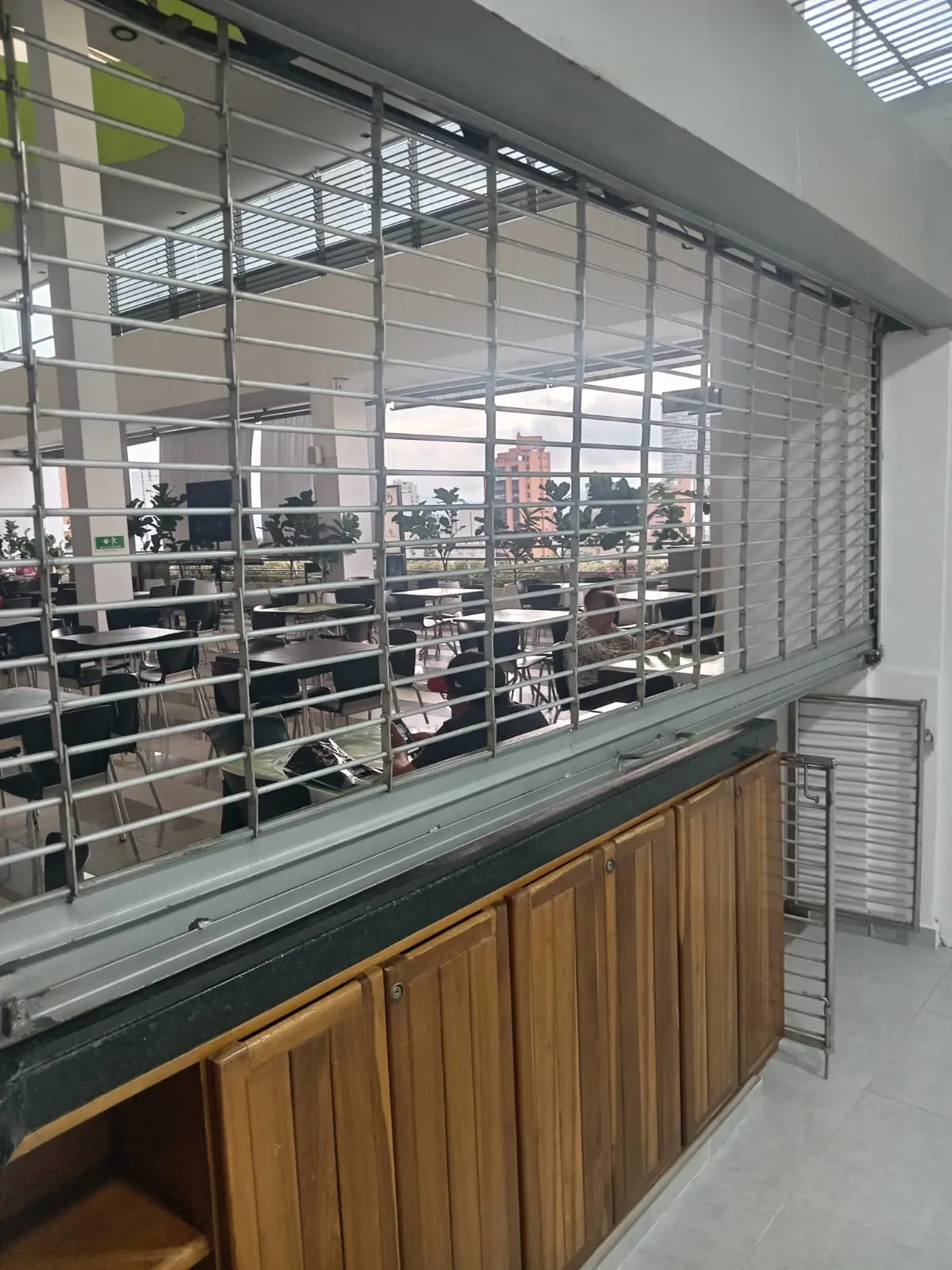 Local comercial en arriendo en Cabecera, Bucaramanga. - 4