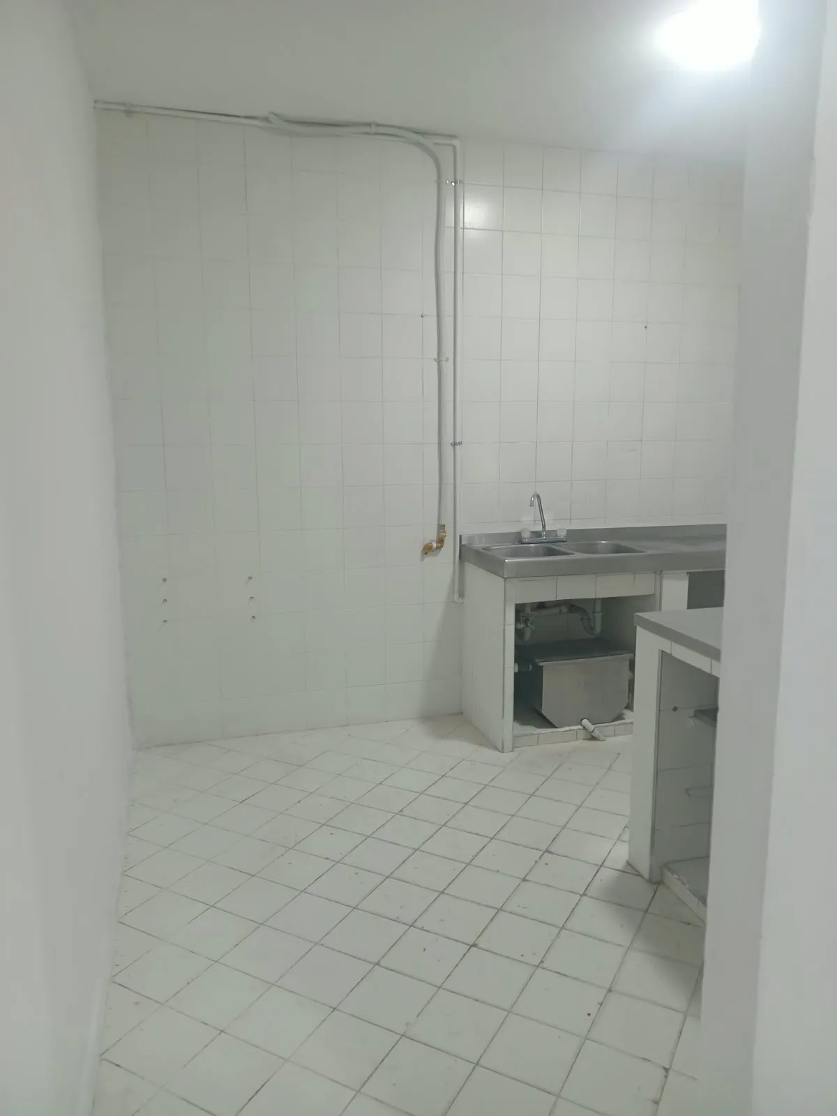 Local comercial en arriendo en Cabecera, Bucaramanga. - 6