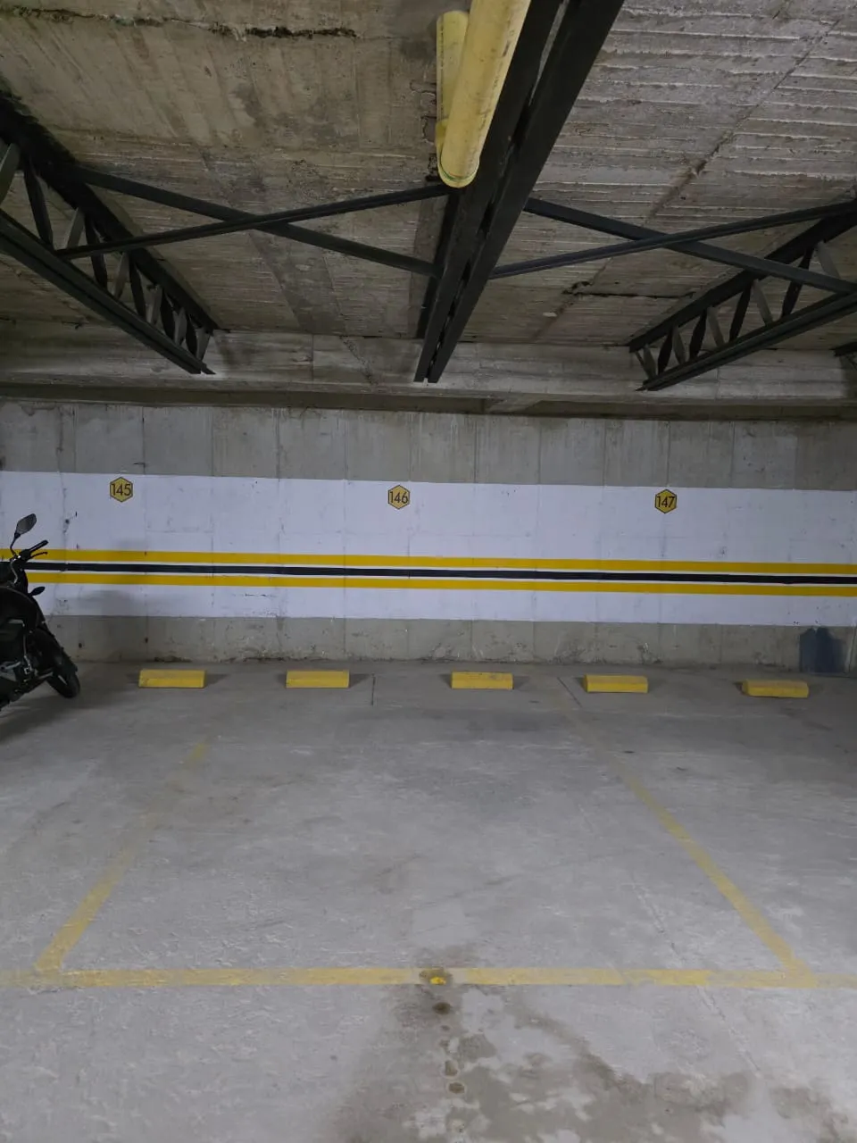 Apartamento Conjunto Cerrado Torre Horus - 18