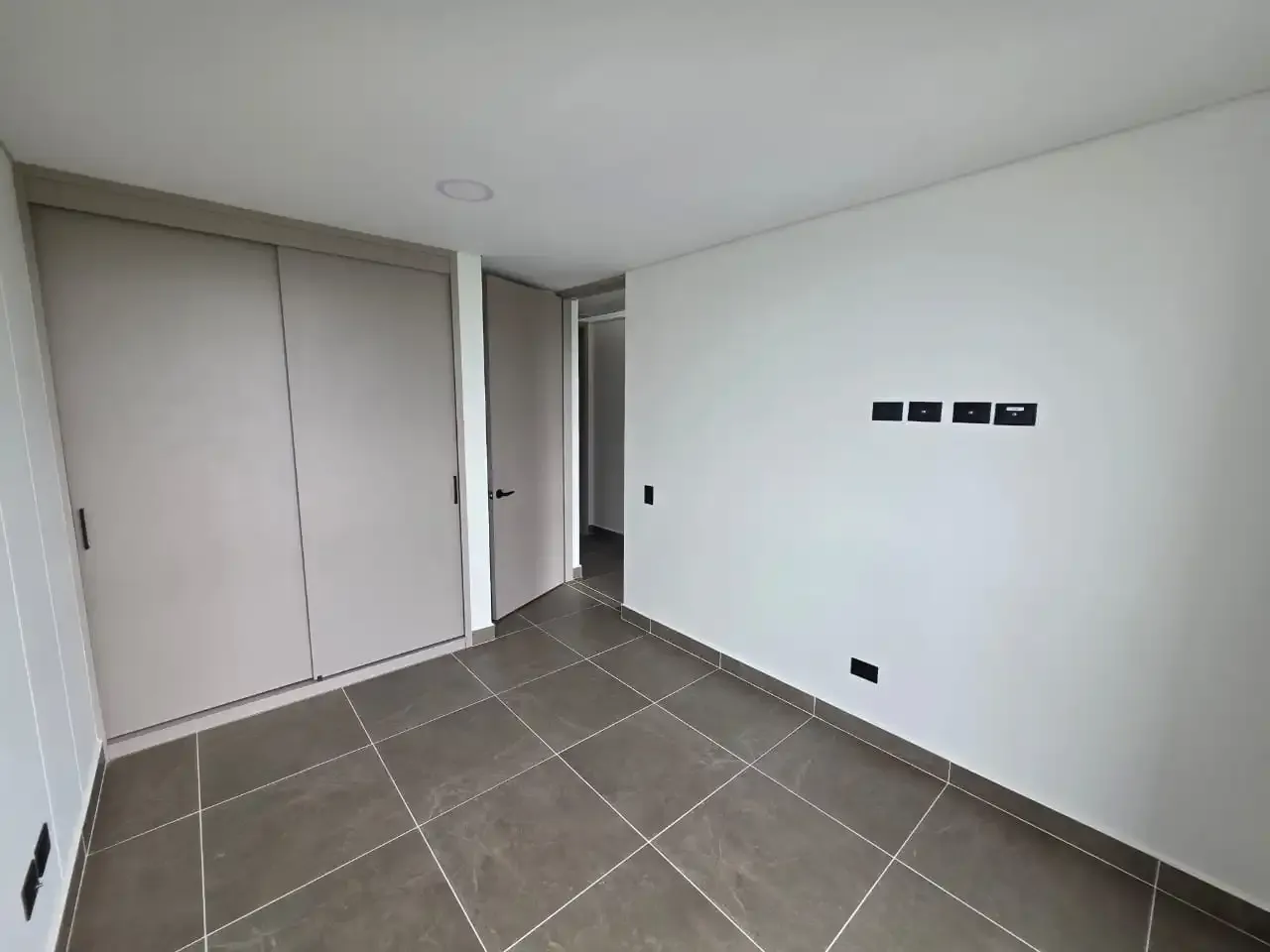 Casa Conjunto Cerrado La Tebaida Brassia — foto 11