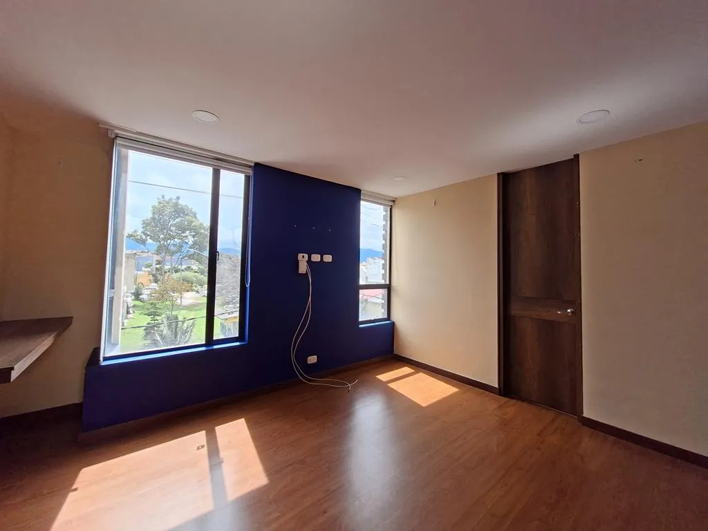 Apto Las Villas: 50m2, 1 cuarto, 1 baño y 2 parqueaderos — foto 11