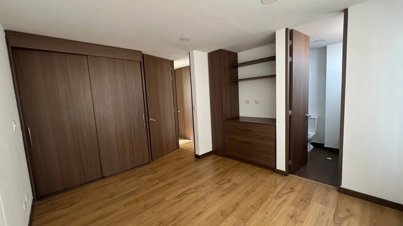 Apartamento en Venta Terra Forte Chía Cundinamarca - 5to Piso - 68.42m² - 2 Parqueaderos P43 P44 + Depósito D56 - Sector Río Frío - $450 Millones Negociables — foto 9