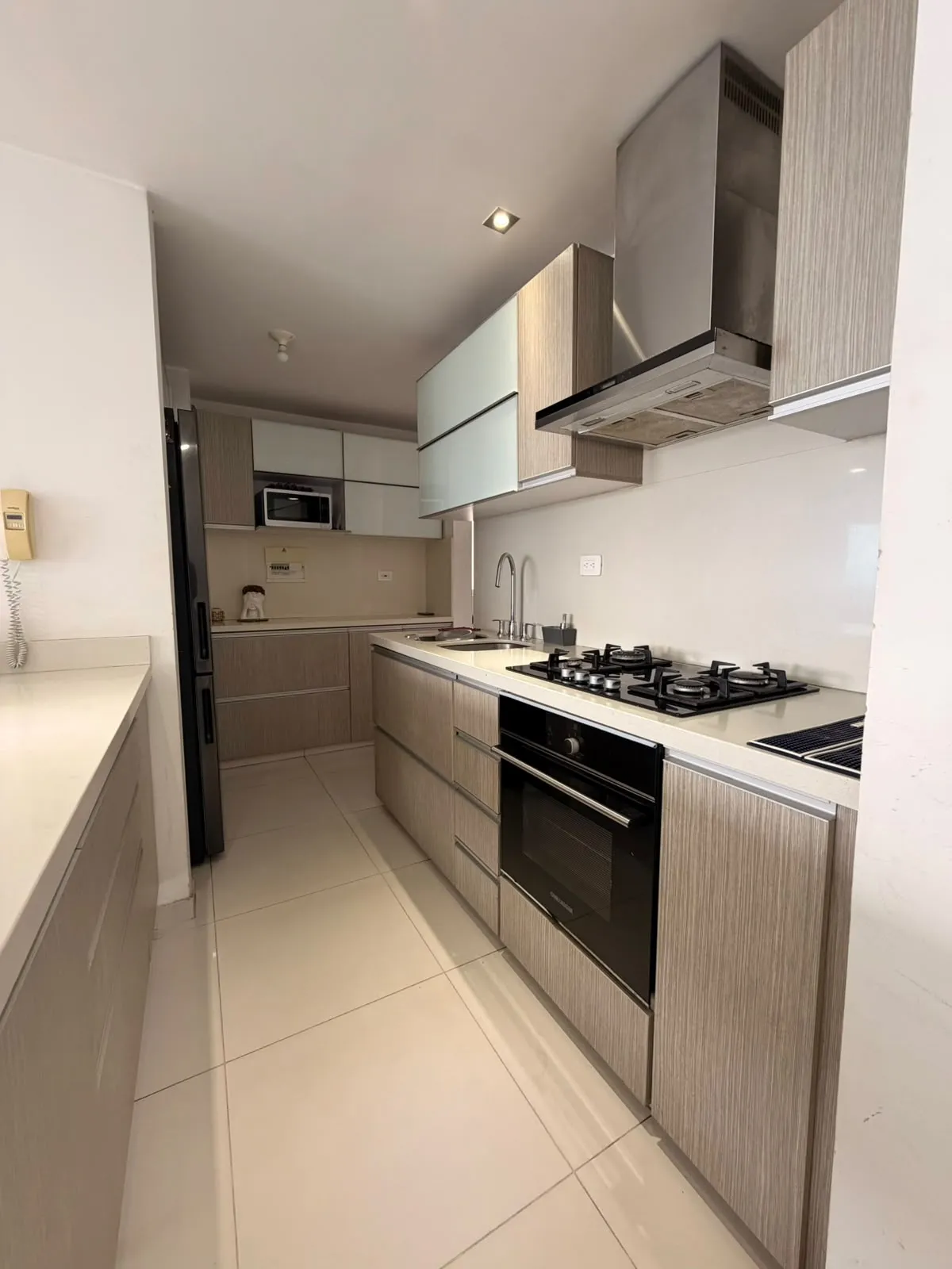 Apartamento en venta en Hispania, sector Cacique, Bucaramanga — foto 3