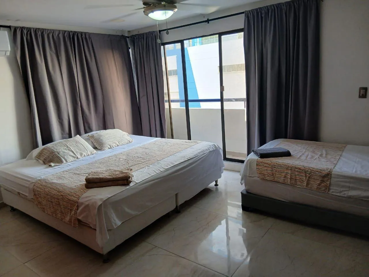Apartamento dúplex en venta en Cartagena, Edificio Marina del Rey, sector El Laguito — foto 14