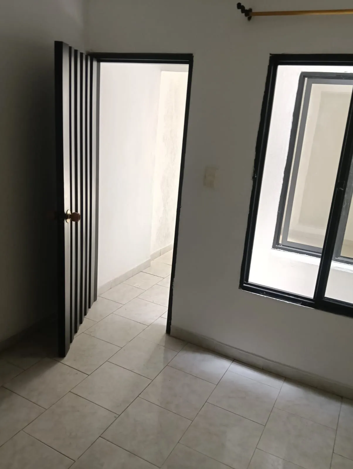 CASA EN VENTA EN BRISAS DE LOS ALAMOS NORTE CALI EXCELENTE OPORTUNIDAD — foto 4